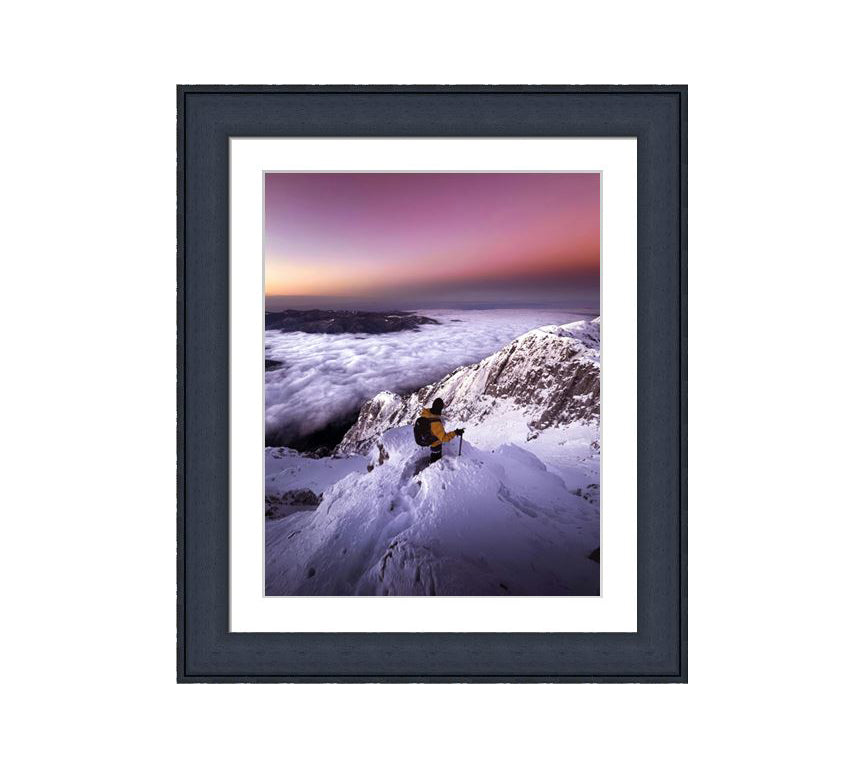 202 Black wooden frame