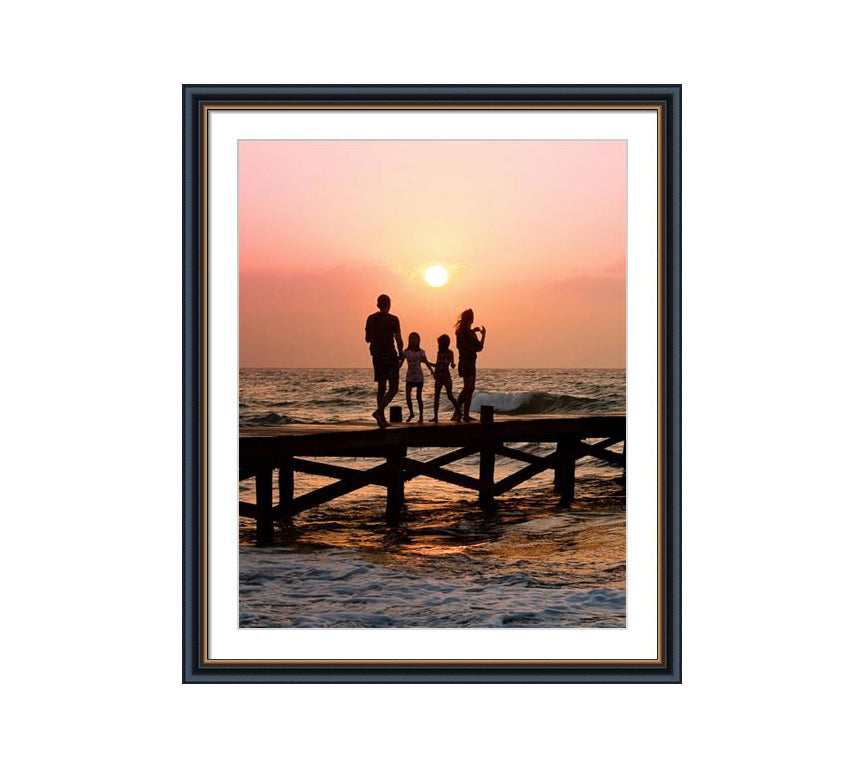 Black frame with golden line