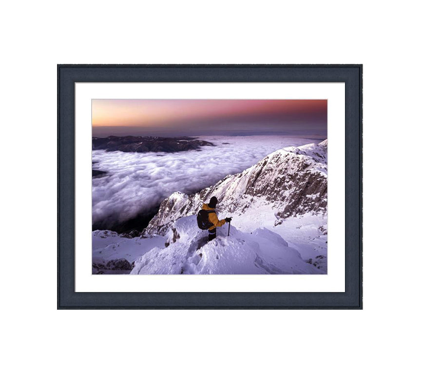 202 Black wooden frame