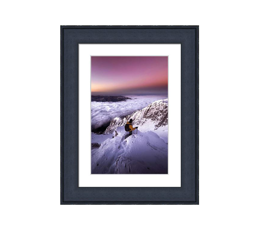 202 Black wooden frame