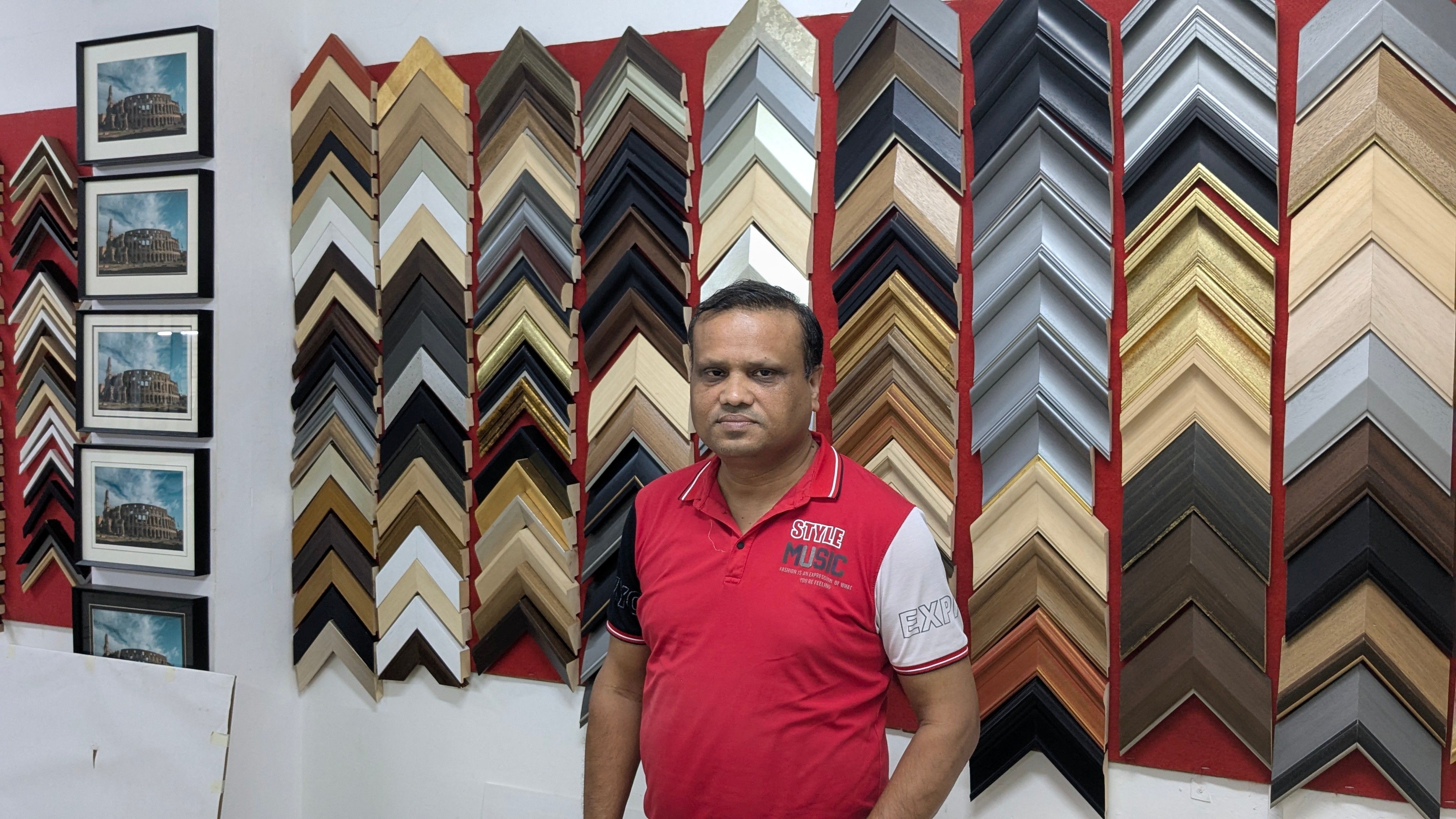 Custom photo frame in Delhi